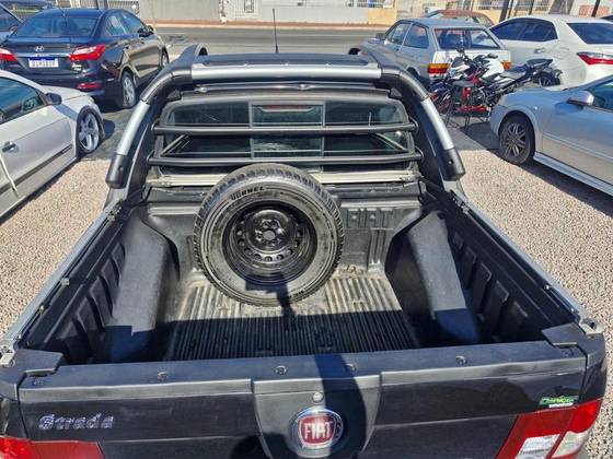 FIAT STRADA 1.4 MPI FIRE CE 8V FLEX 2P MANUAL FIAT STRADA 1.4 MPI FIRE CE 8V FLEX 2P MANUAL